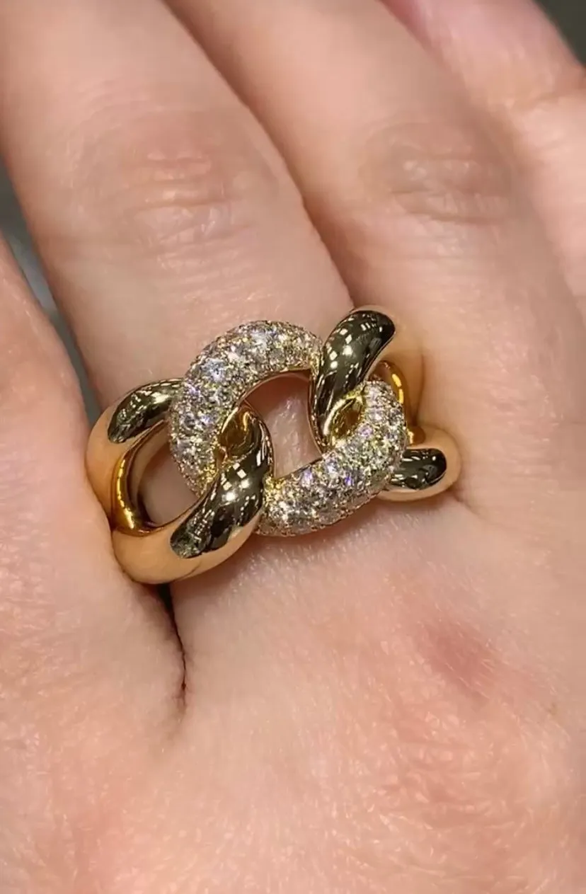 0.81ct tw Ladies Link Diamond & Gold Ring