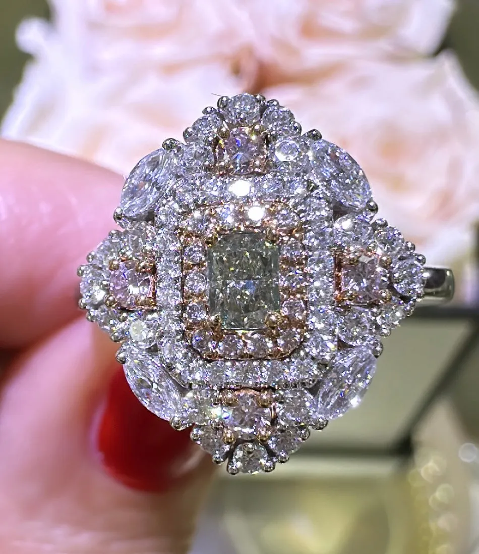 0.93carat Diamond Art-Deco Style with Center Very Rare Natural Green Diamond Ring