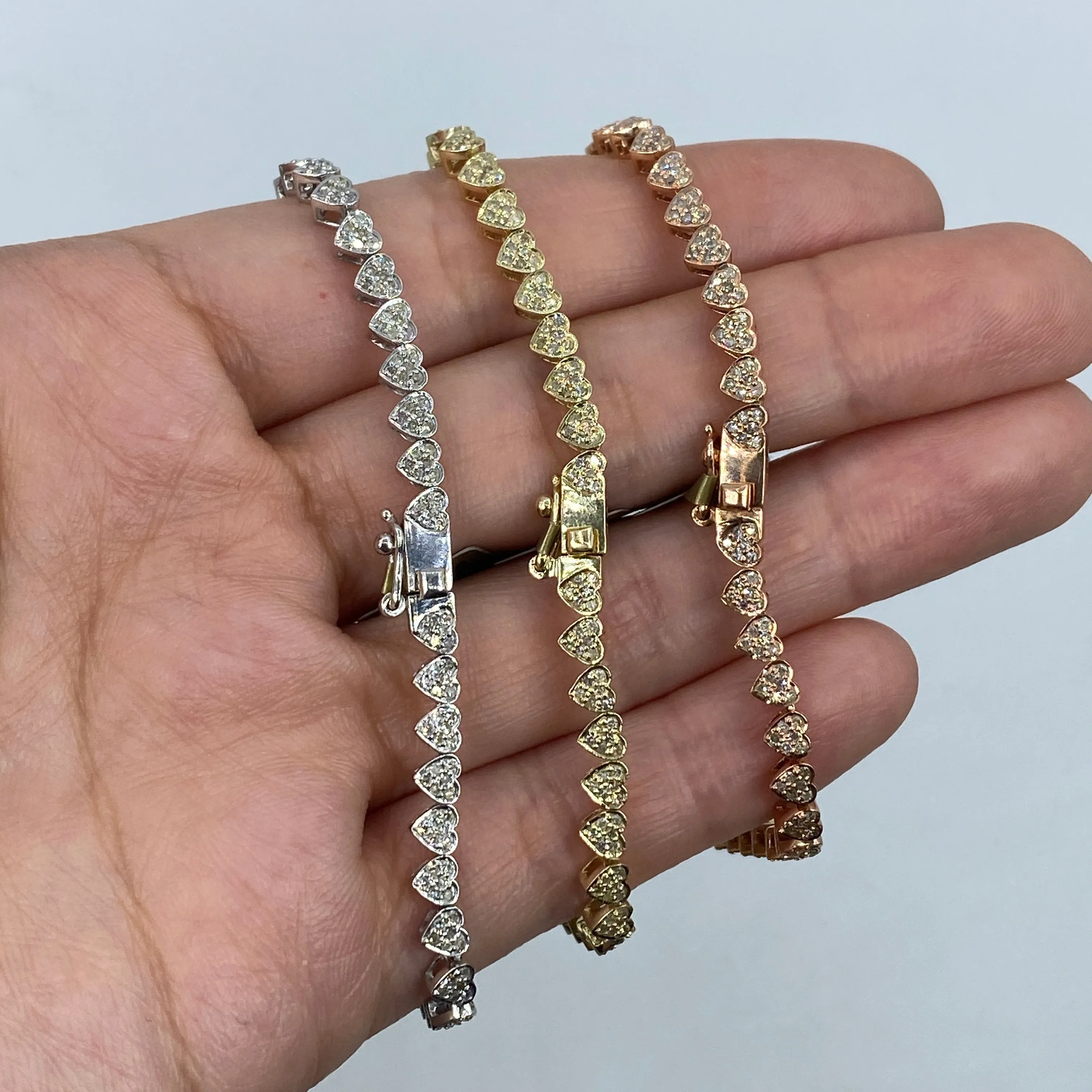 10K Heart Link Diamond Baguette Bracelet 7.5"