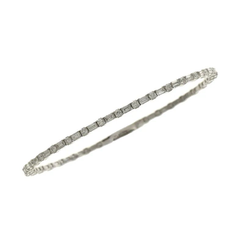 1.74ct tw Diamond Baguette and Round Alternating Bracelet