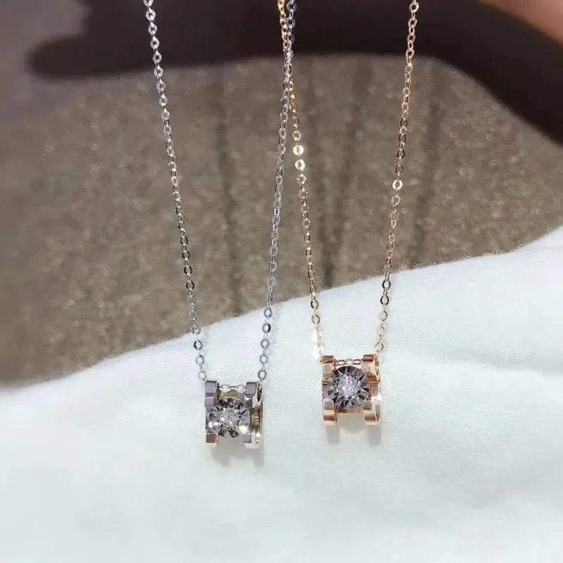 18k Rose Gold Natural Diamond Bull Head Pendant Necklace