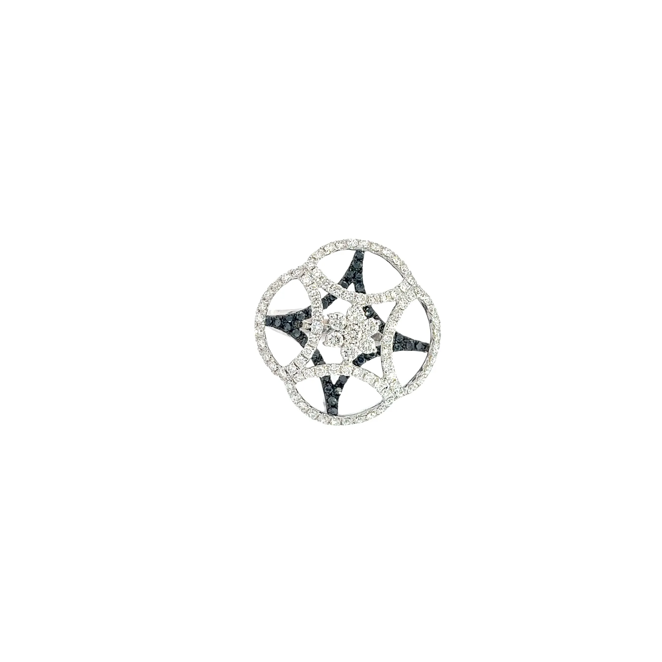 18k white Gold 1.05ct F VS2 Round White Diamond and surround by .25ct Round Black Diamond Ring