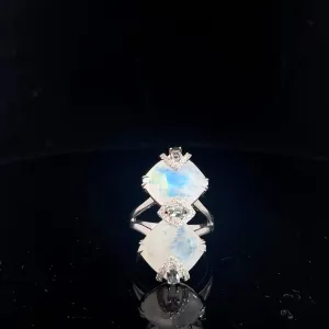 18k White Gold .25ct G VS2 Round Diamond with Moon Stone and Alexandrite Ring