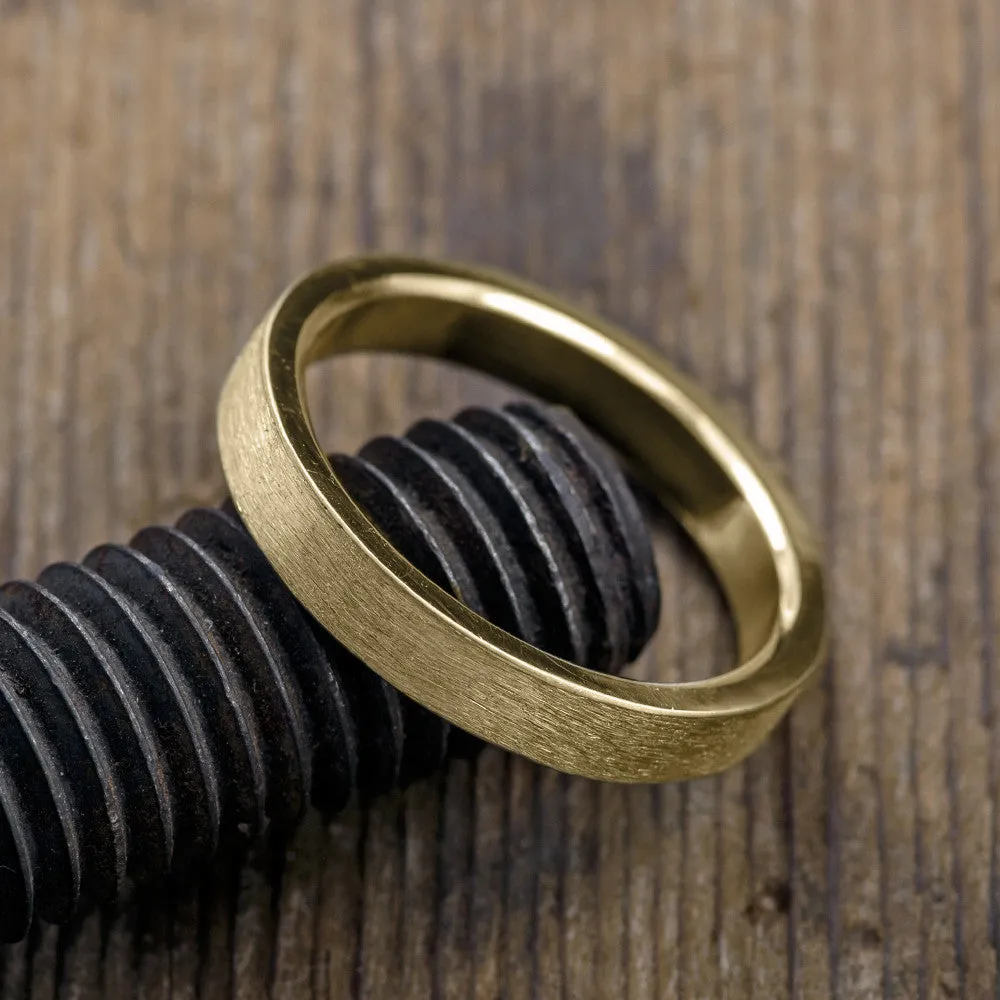4mm Comfort Fit 14K Yellow Gold Men's Wedding Band, Matte Finish