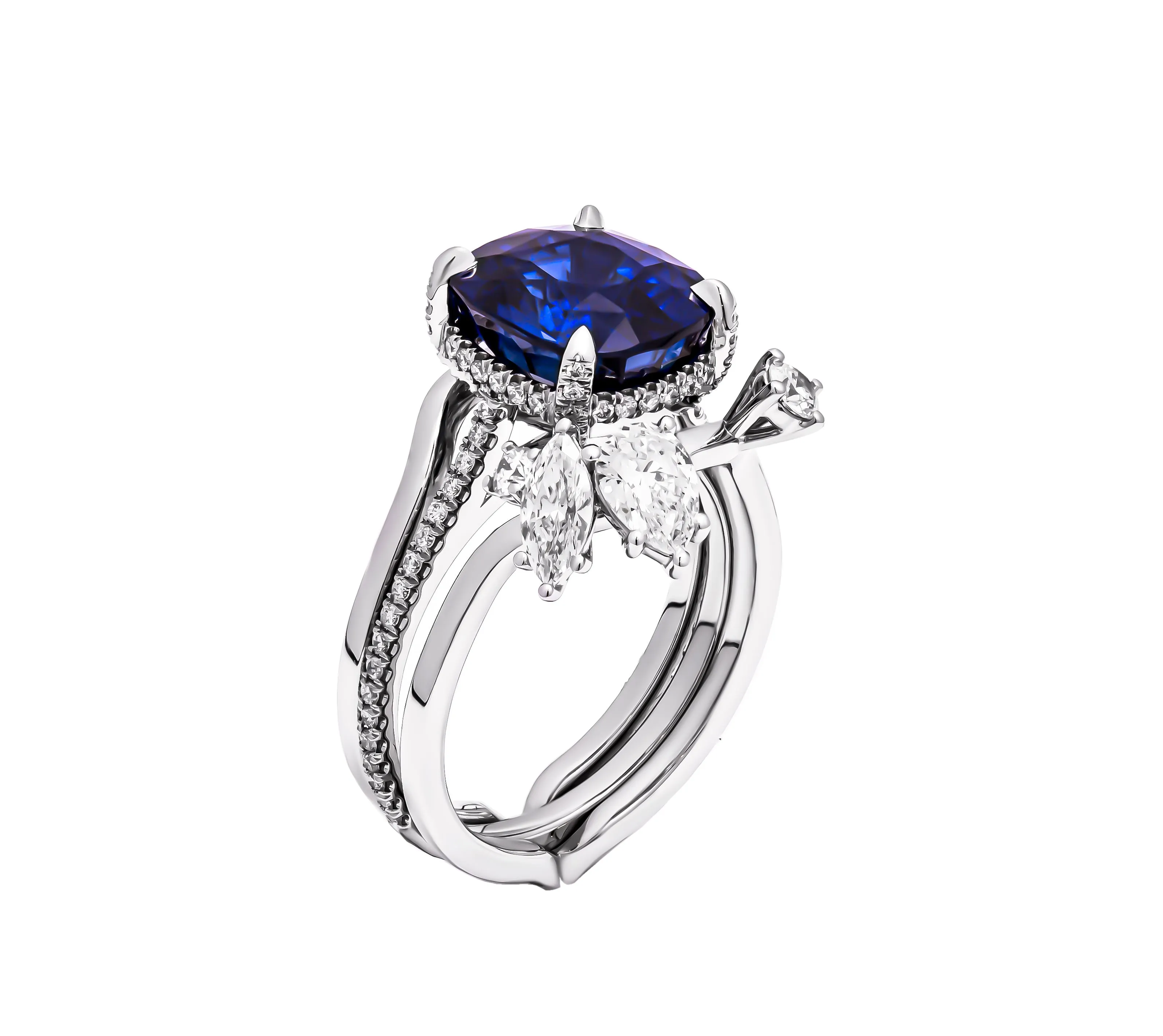 Blue Sapphire Ring with Diamond Insert in Platinum