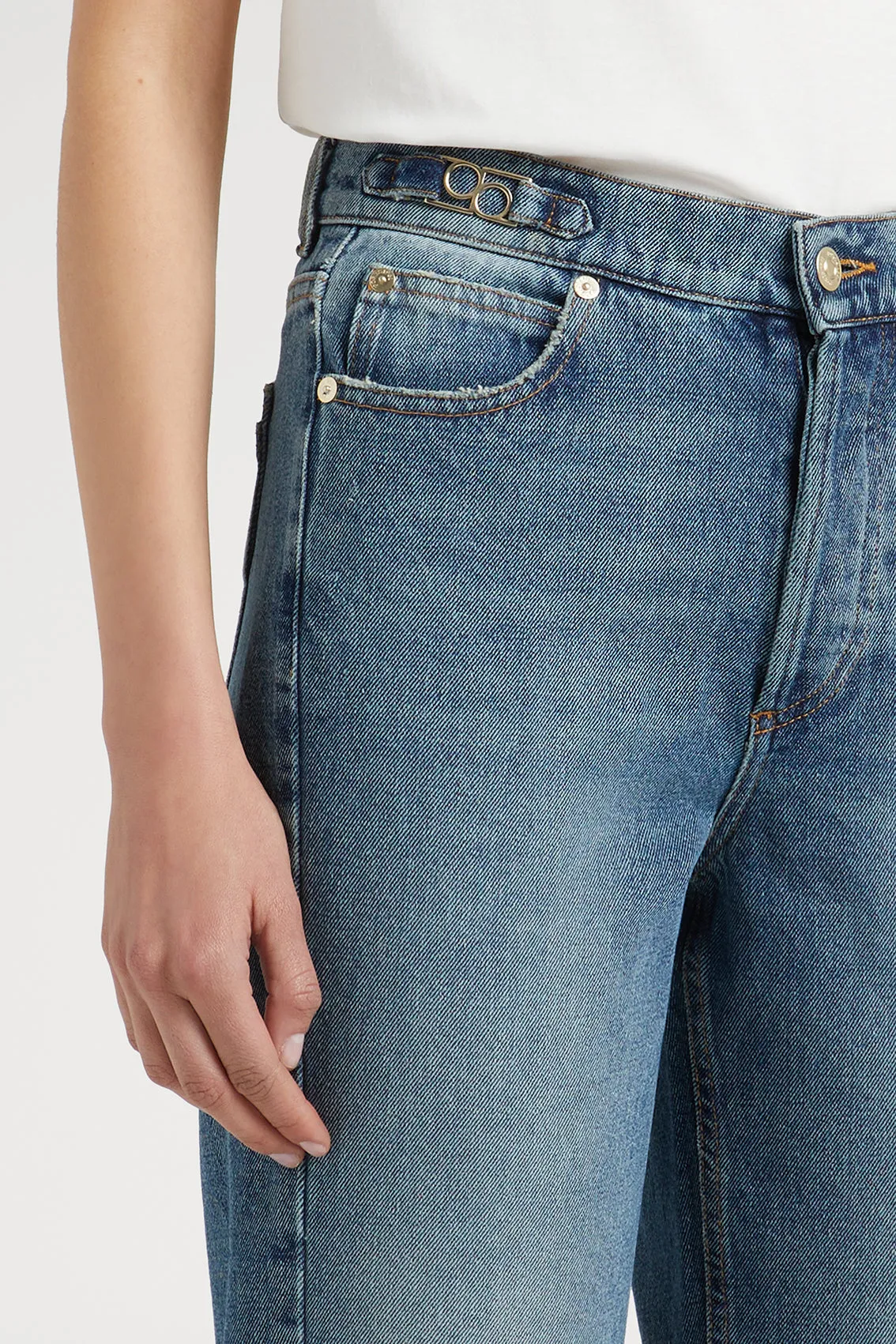 BOYFRIEND DENIM TROUSERS WITH LOGO BUCKLE