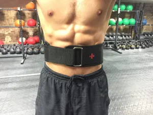 Brand new Harbinger 4-Inch Firm Fit Nylon 3-Inch Strap Belt, Large (Black)! L (33-37 inches) measure around the waist to determine size.