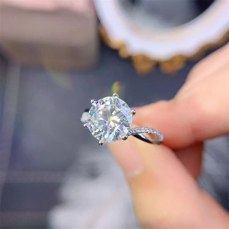 Dainty 6 Claw 3.0 Ct Brilliant Cut Diamond Twist Ring
