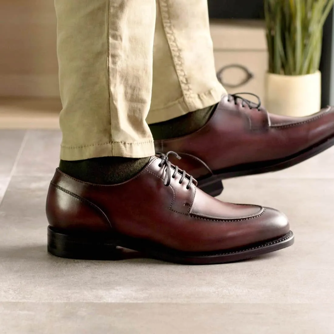 Derbie Chasse en cuir bordeaux