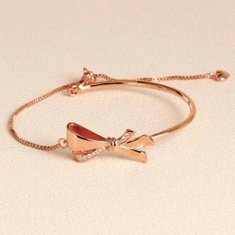 Diamond Delicate and Classic Bow Element Bracelet