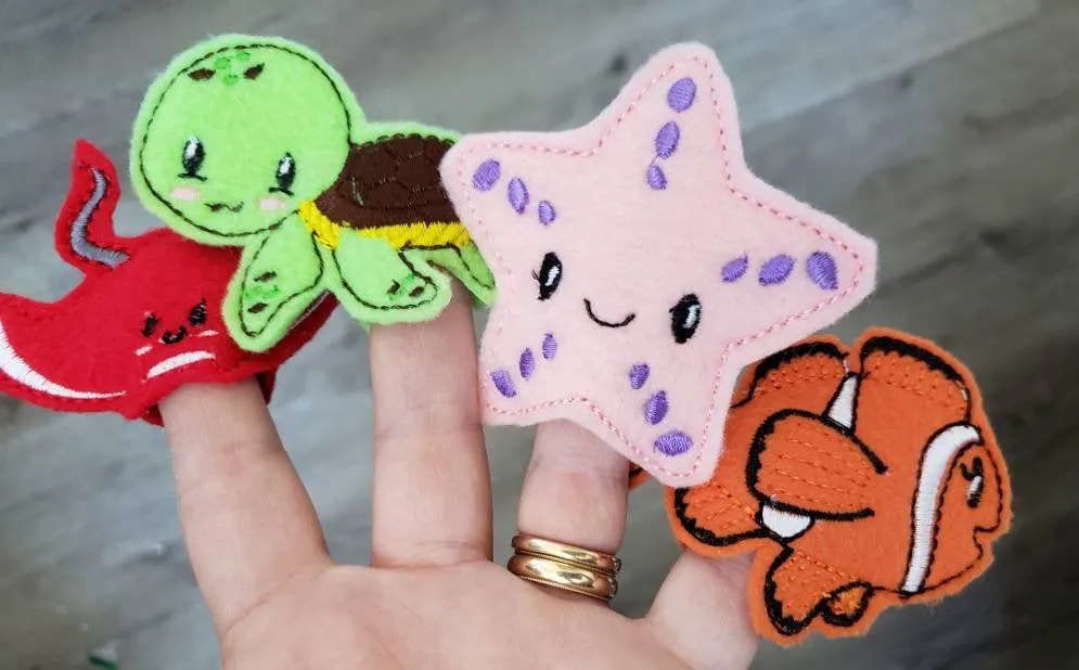Felt finger puppet animal - Ocean Animal quiet book page -  Gift for kids - Party Favor - baby shower gift - Under the Sea - sea creatures
