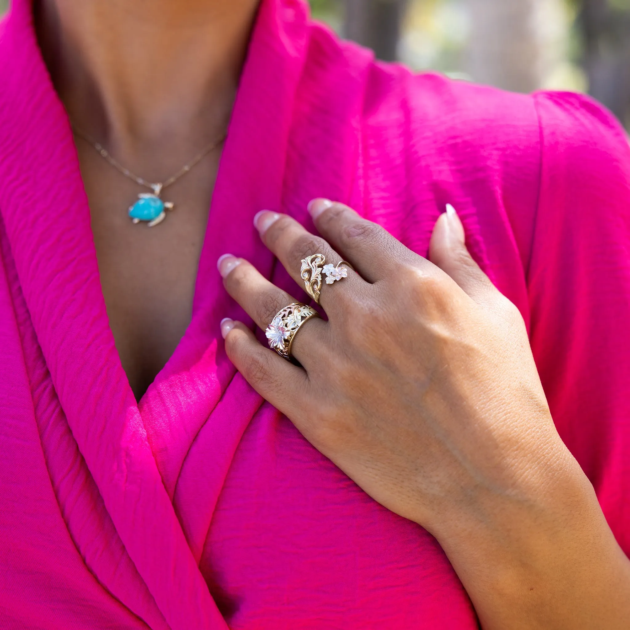 Hawaiian Gardens Hibiscus Ring in Four Tone Gold with Diamonds - 12mm
