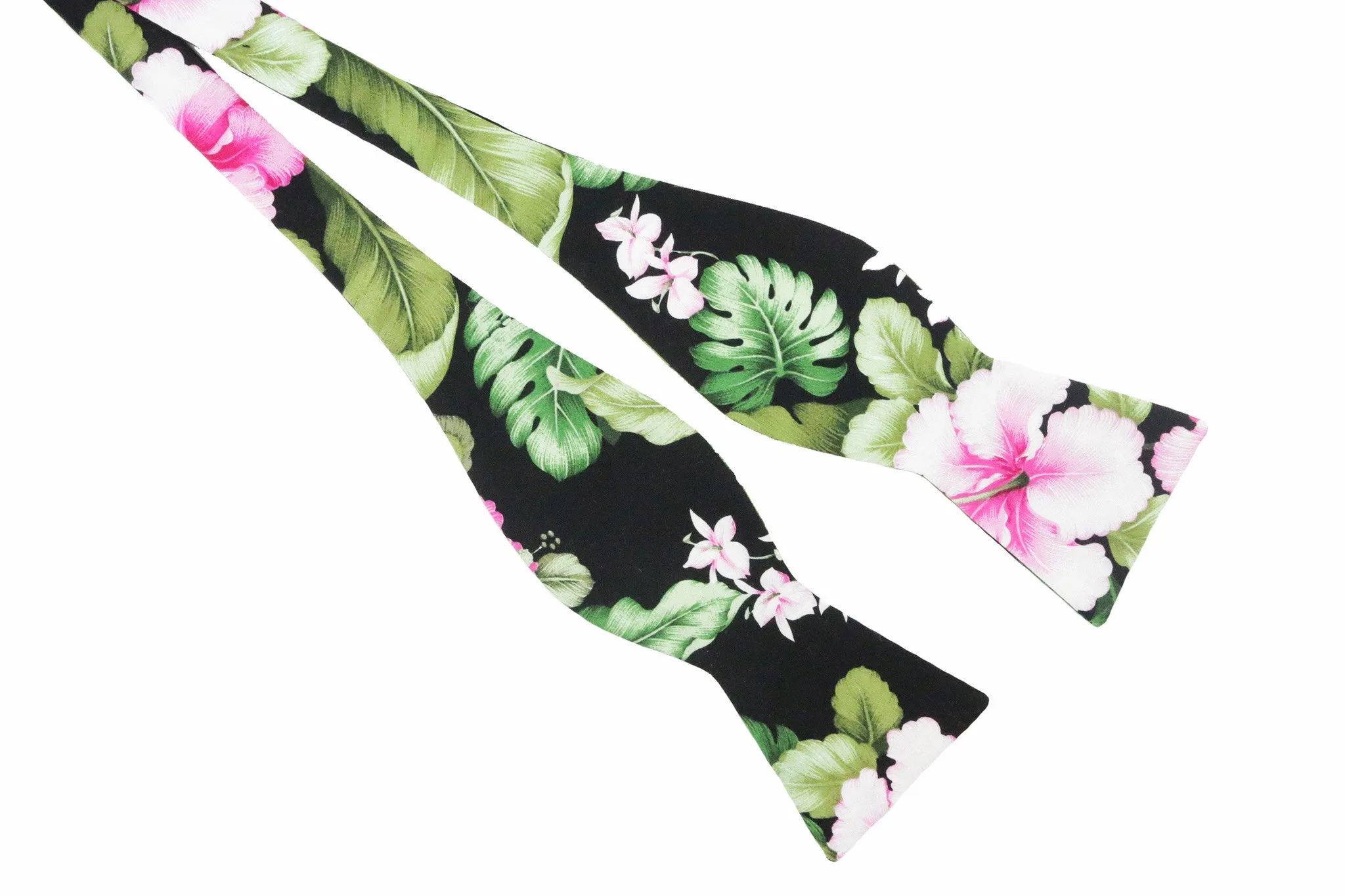 Hawaiian Print Bow Tie
