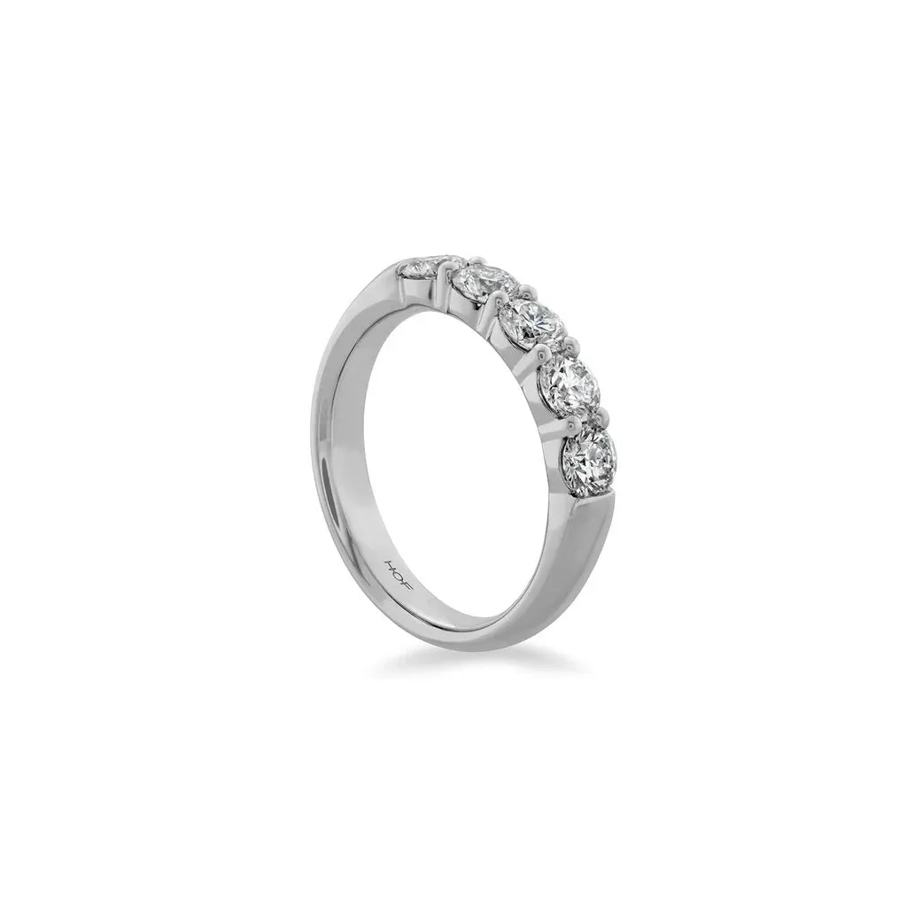 Hearts On Fire's Platinum Signature 1.95-2.05ct Diamond Band