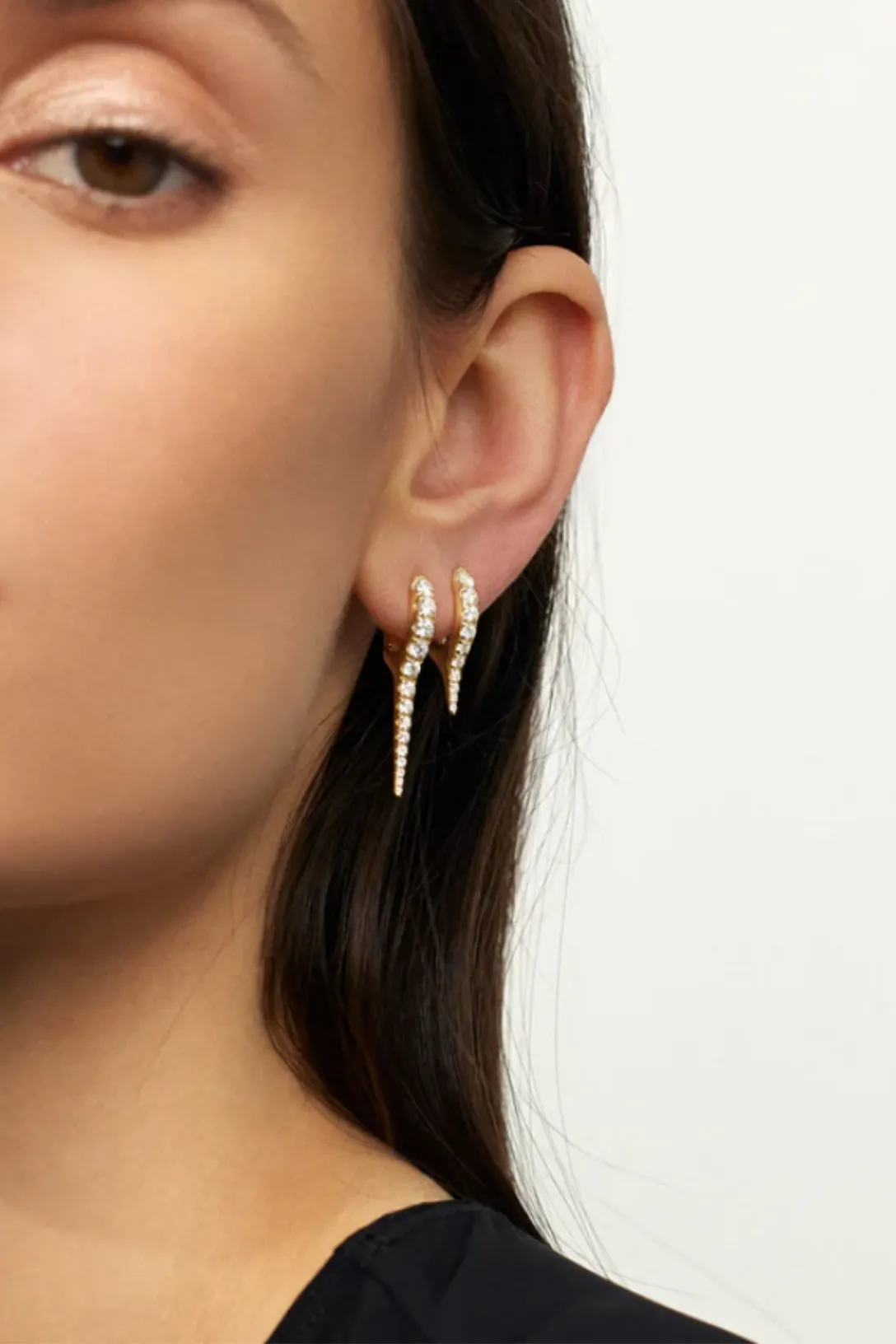 Lola Needle Earrings Small | Diamonds