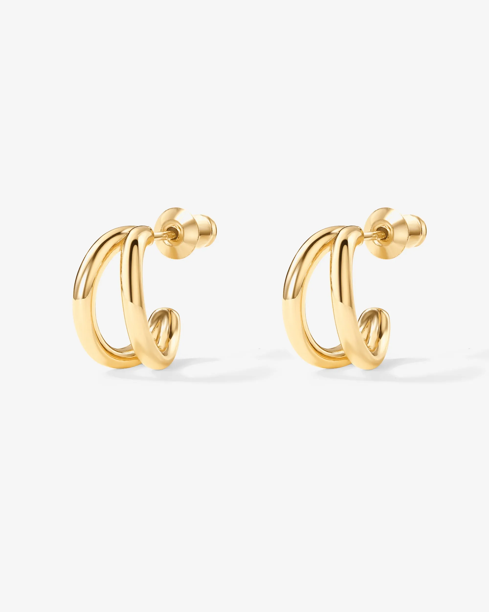Mia Hoops