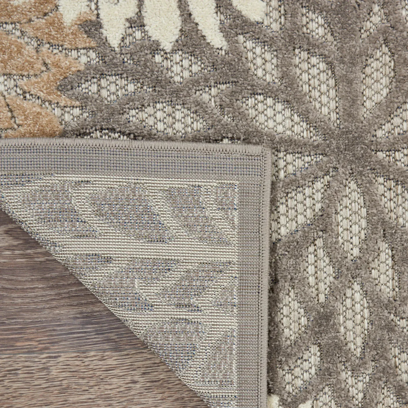 New Amazing Massive Nourison ALH05 Aloha Rectangle Indoor/Outdoor Area Rug, Natural, 9Ft 6" x 13Ft Note: 3 small snags on outer piping shown in pics, Retails $746 