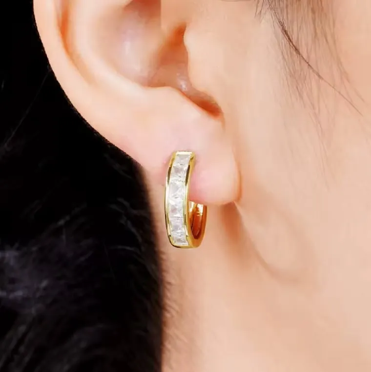 NEW Huitan Classic Design Hoop Earrings for Women Full CZ Square Princess Earrings Simple Elegant Female Accessories Versatile Jewelry