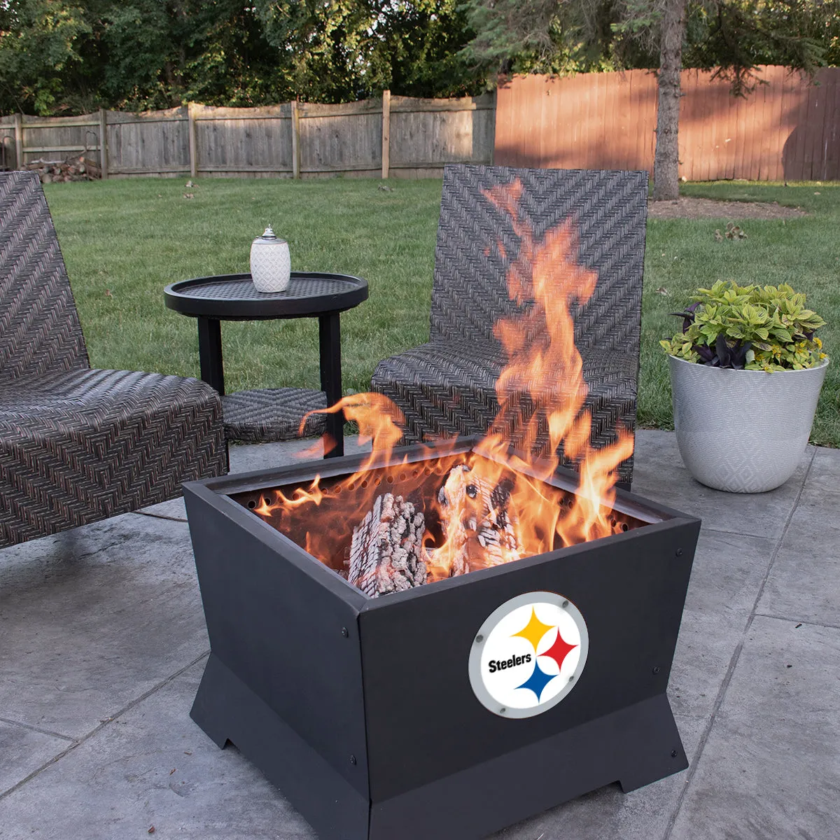 Pittsburgh Steelers 22" NFL Square Peak Patio Smokeless Fire Pit Medallion Series