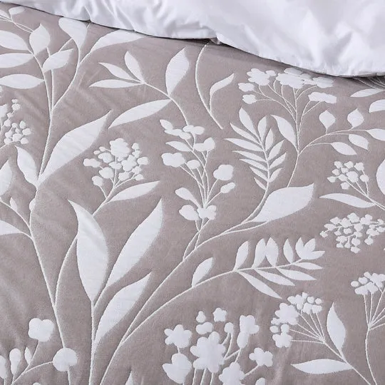Platinum Collection MADISON LATTE QUILT COVER SET
