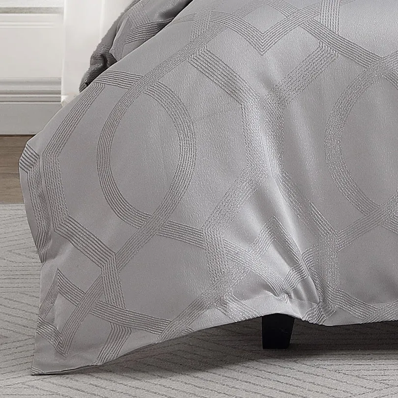 Platinum Collection SEVILLE SILVER QUILT COVER SET
