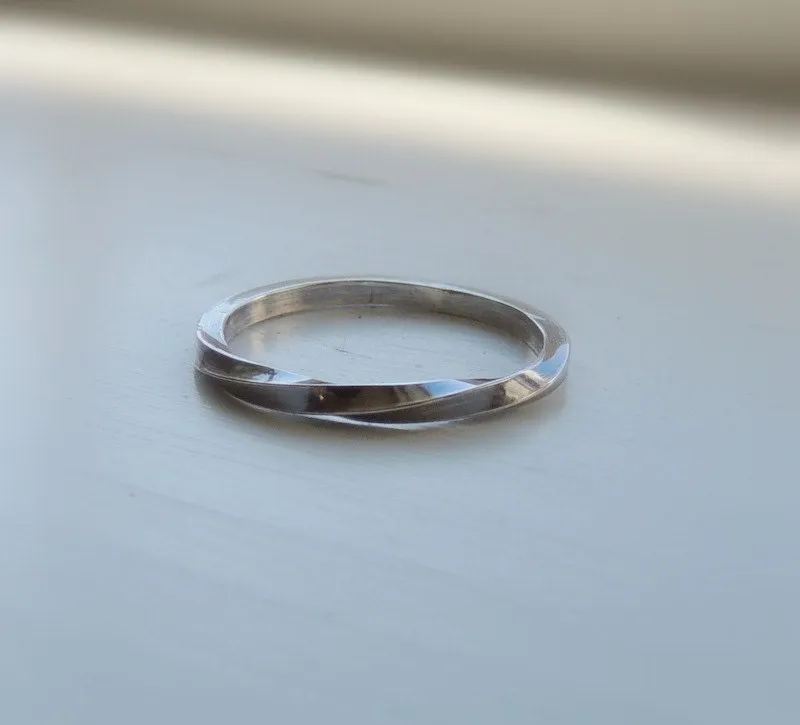 Simple silver ring