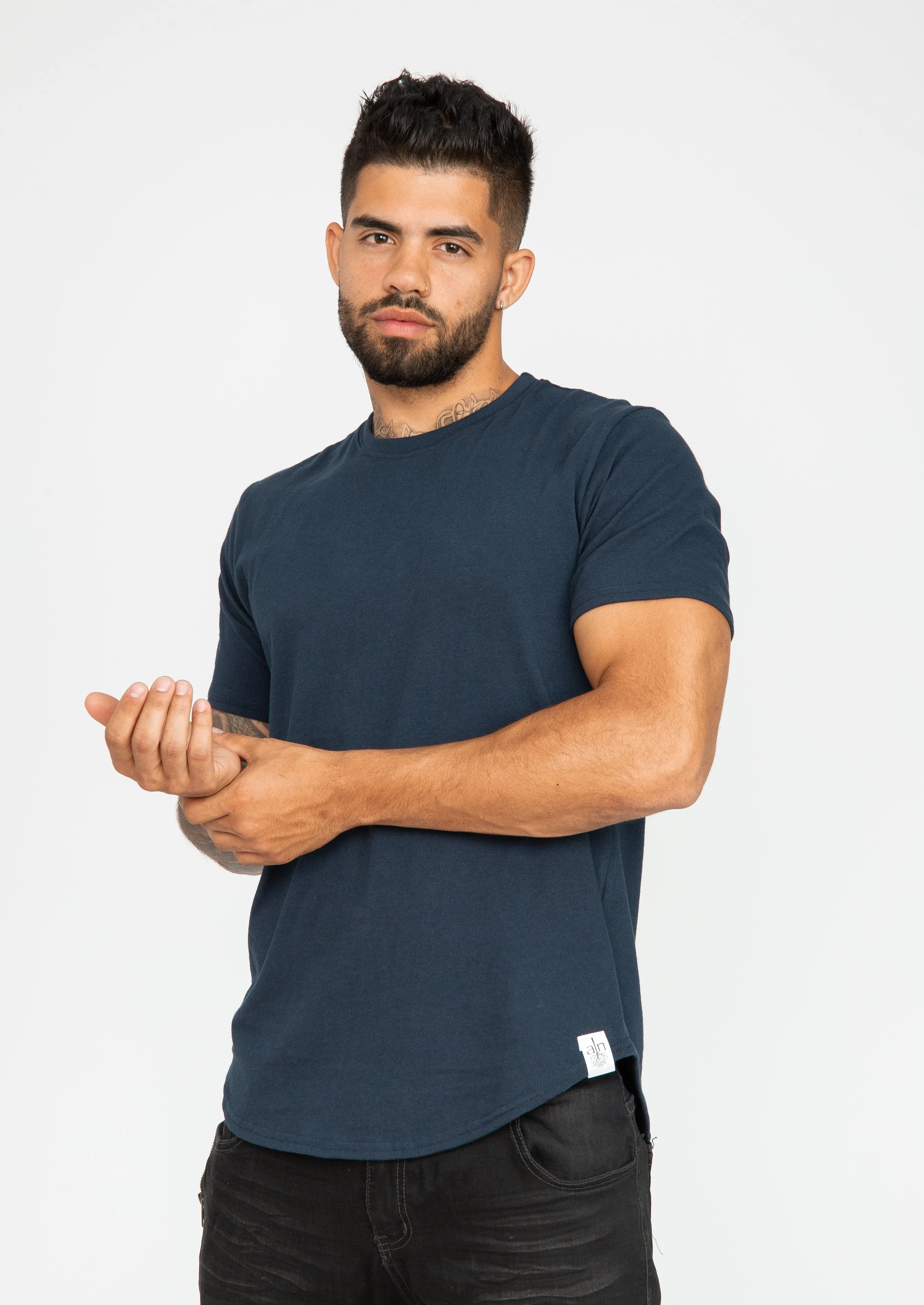 T-shirt scoop