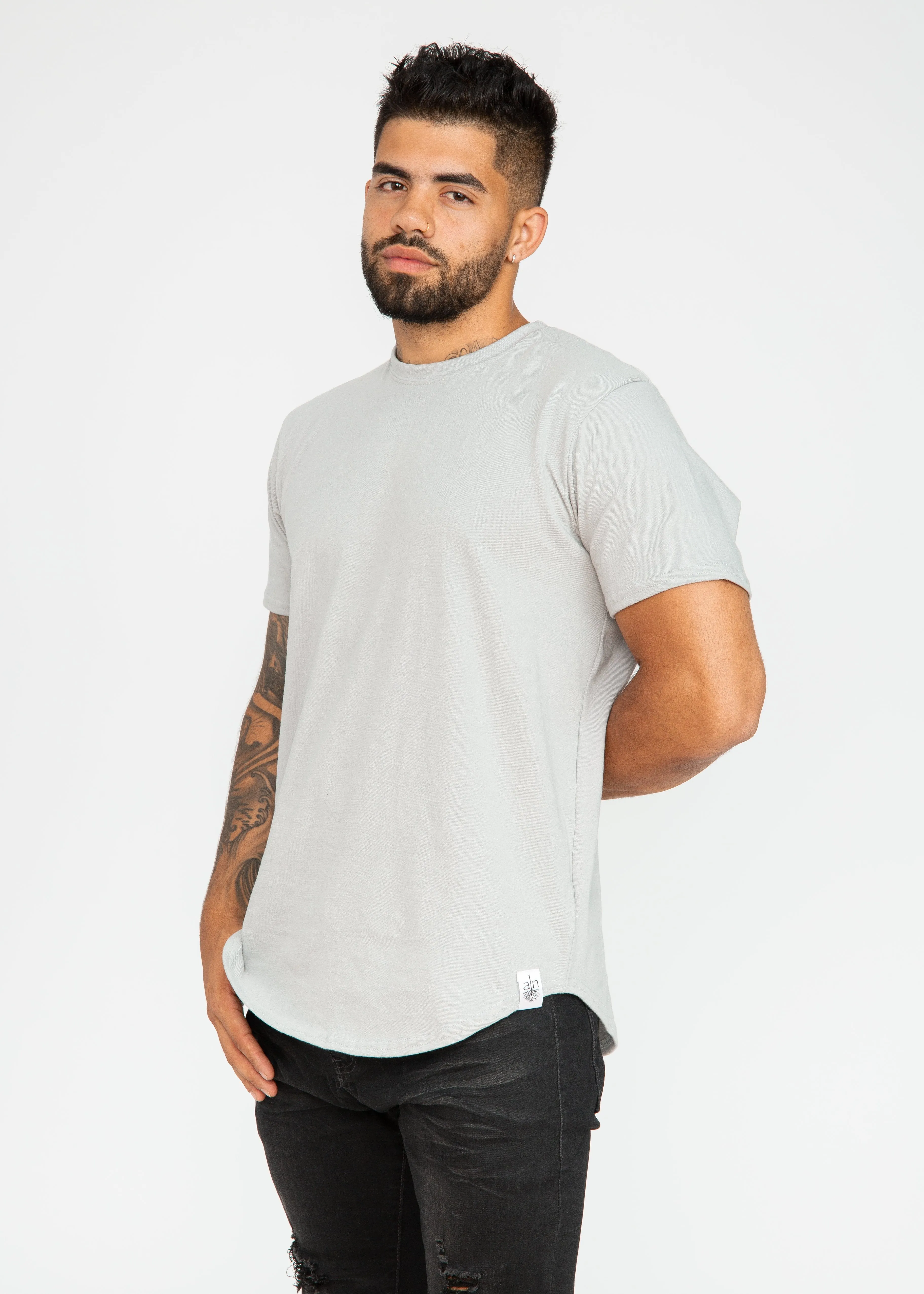 T-shirt scoop