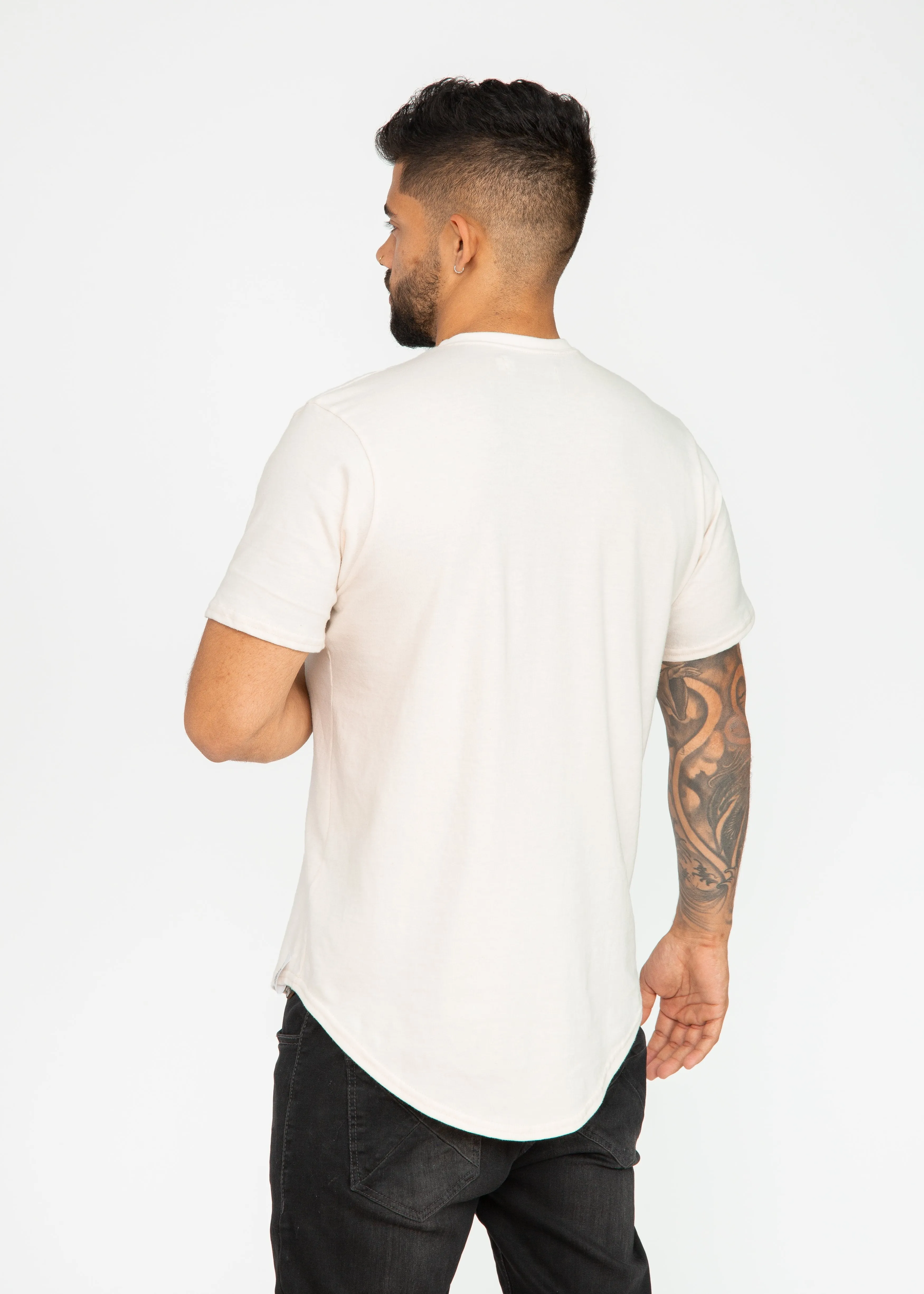 T-shirt scoop
