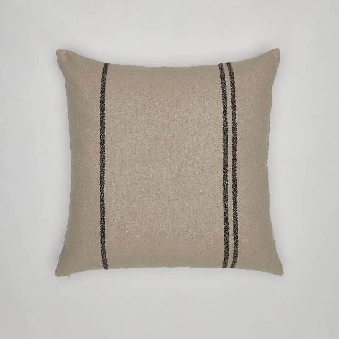 Urban Oasis Anika Square Cushion Jet