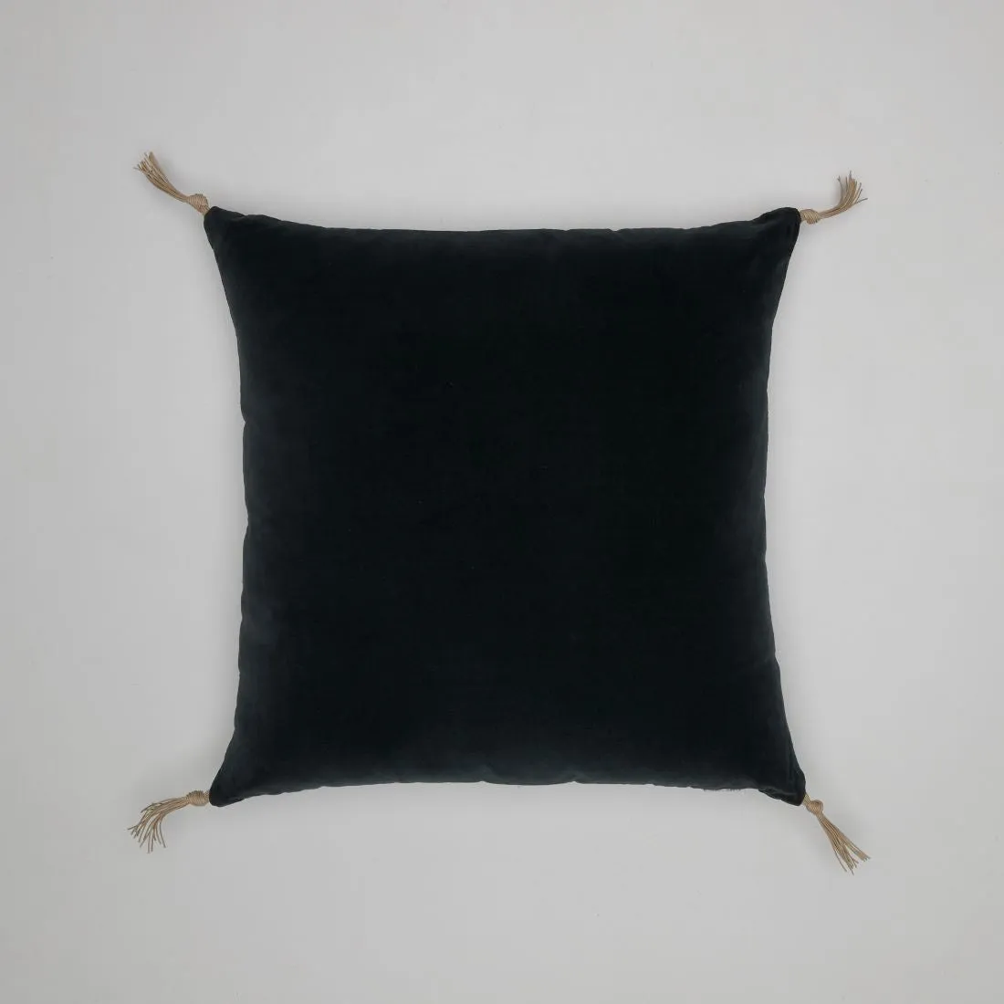 Urban Oasis Ava Square Cushion Woodland Gray