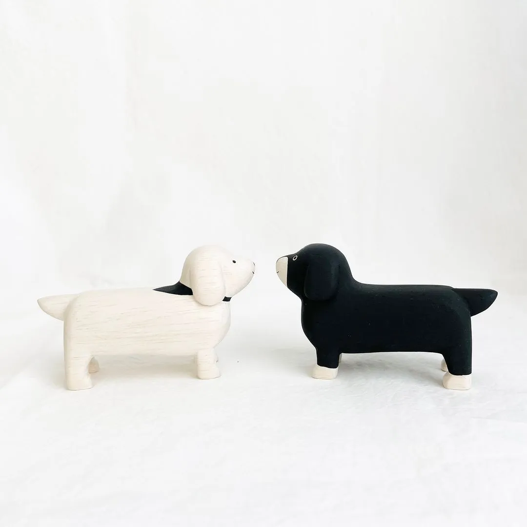 Wee Wooden Dachshund - Black